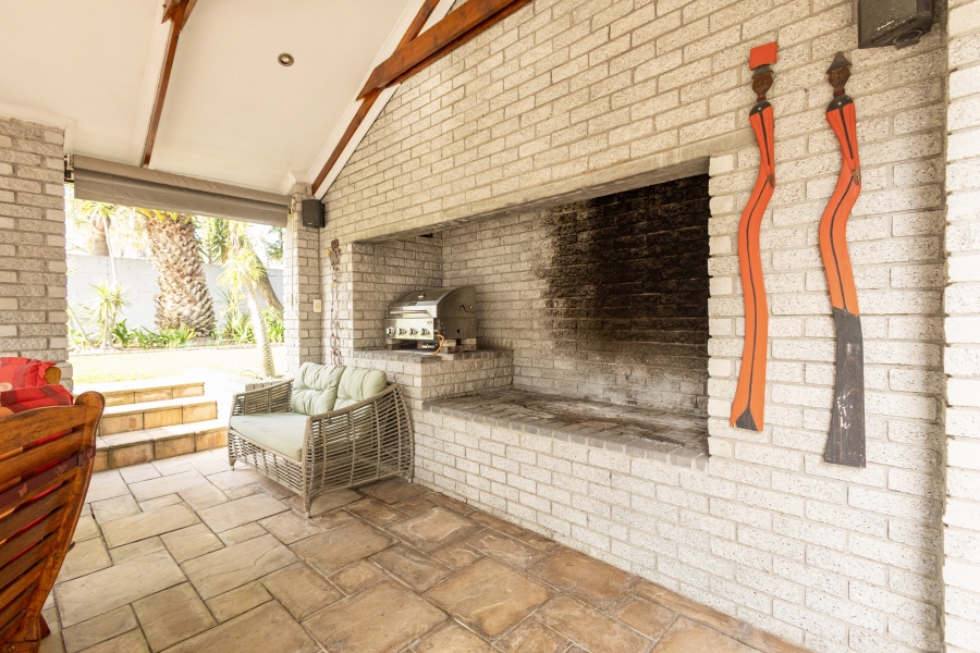 4 Bedroom Property for Sale in Sonstraal Heights Western Cape